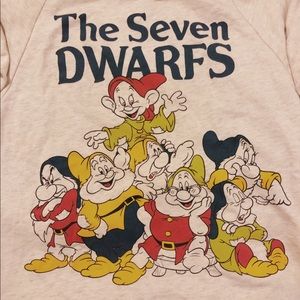 FOREVER 21 x DISNEY: Snow White Seven Dwarves Tee